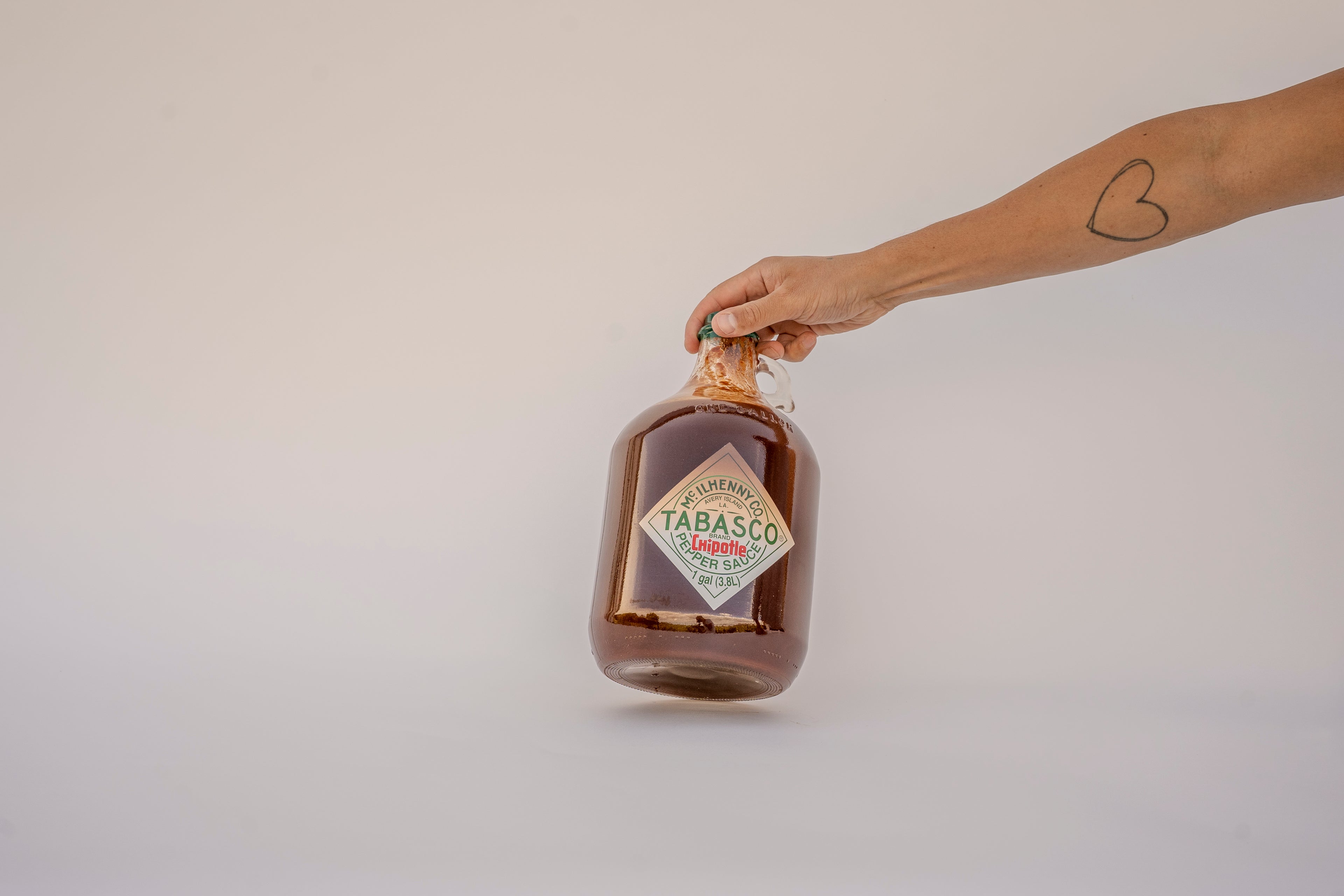 TABASCO® Chipotle Gallon 3.8L